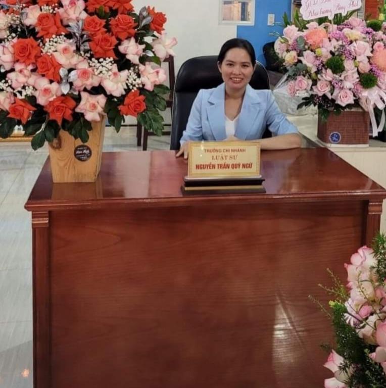 Luật sư Quý Ngữ