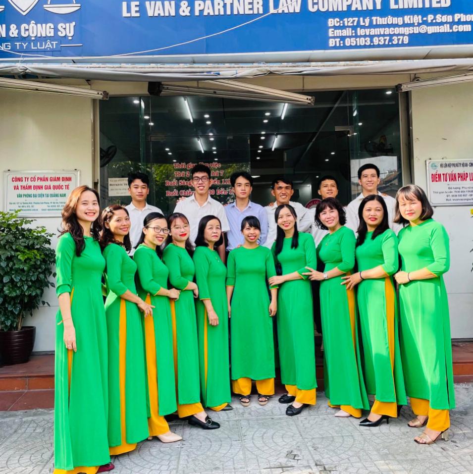 Đội ngũ luật sư, chuyên viên pháp lý tại VPLS Lê Vân & Công Sự
