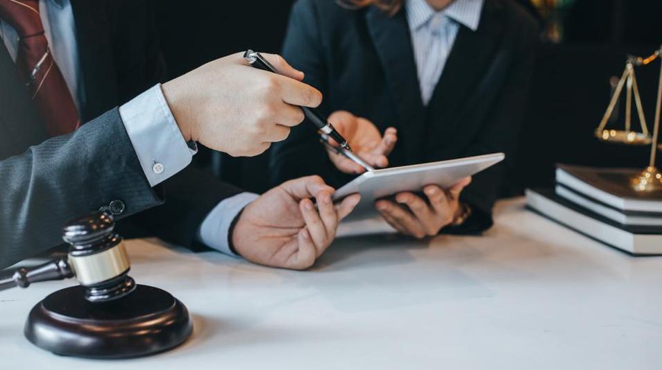 Văn phòng luật sư Hùng Đức Luật