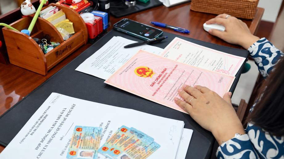 Các giấy tờ cần chuẩn bị khi nộp đơn giải quyết tranh chấp đất đai